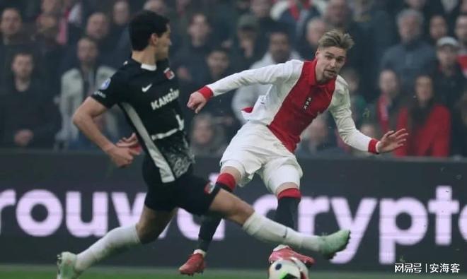 比赛场上 比赛场上