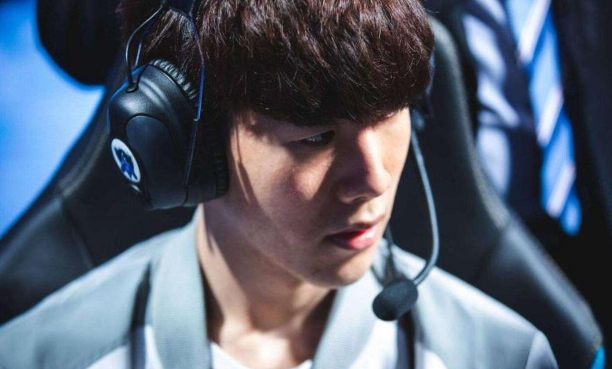 罗萨在转变 罗萨在转变