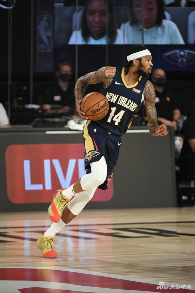 友制造空位 友制造空位